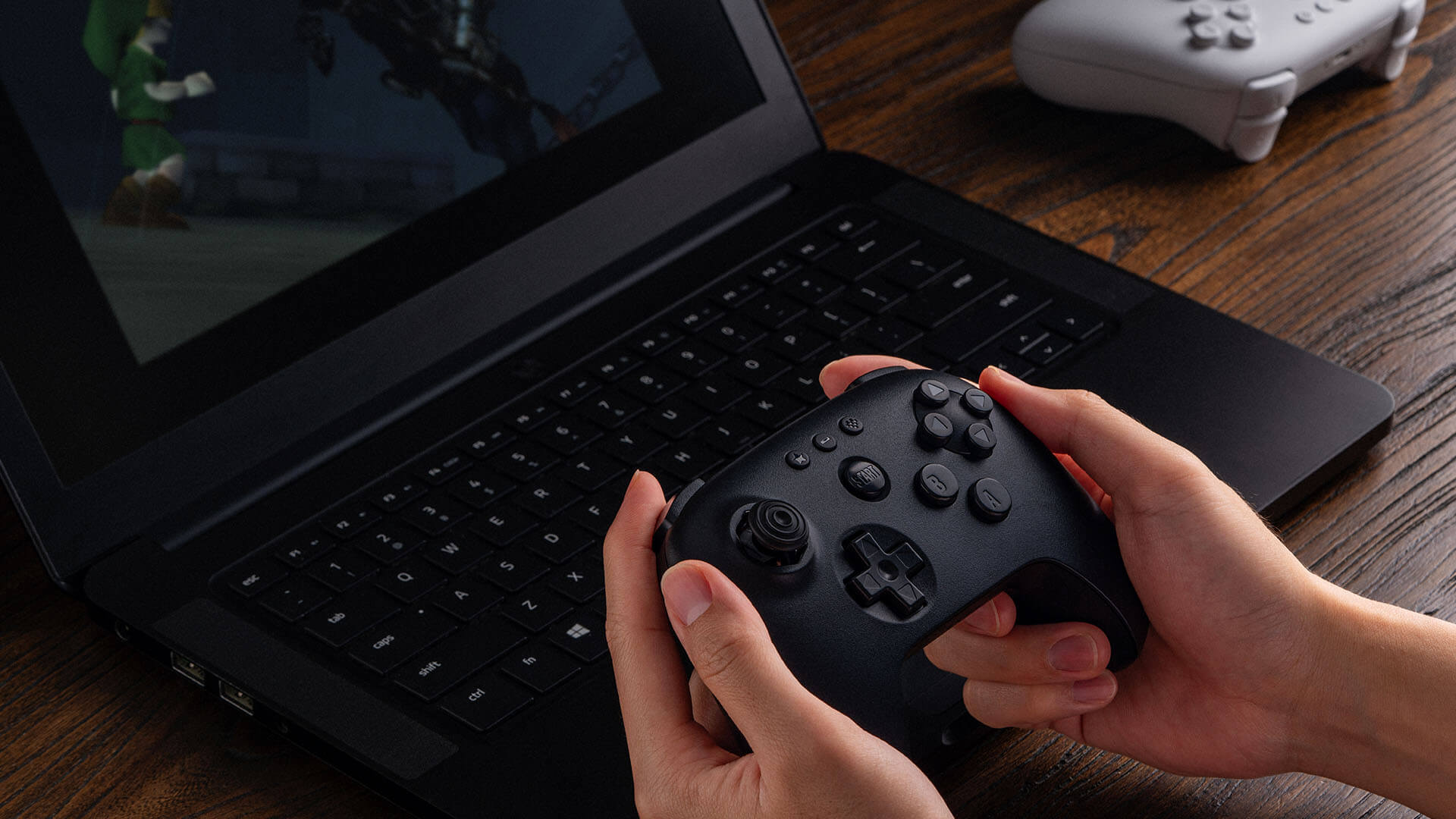 Manette 8BitDo 64 Bluetooth édition noire - Compatible Analogue 3D, Switch 1 et 2, PC, Mobile