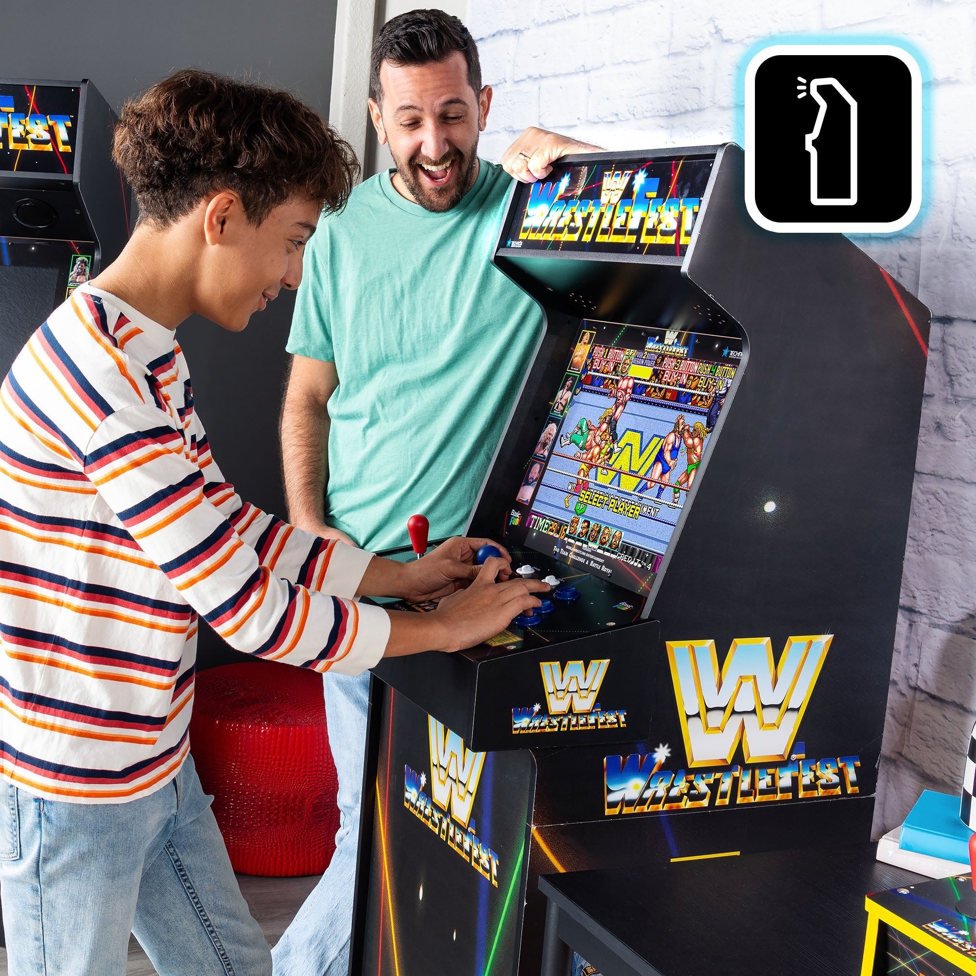 Borne WWE Wrestlefest Ultra Arcade Machine - Borne arcade - Basic Fun - Shop Just for Games