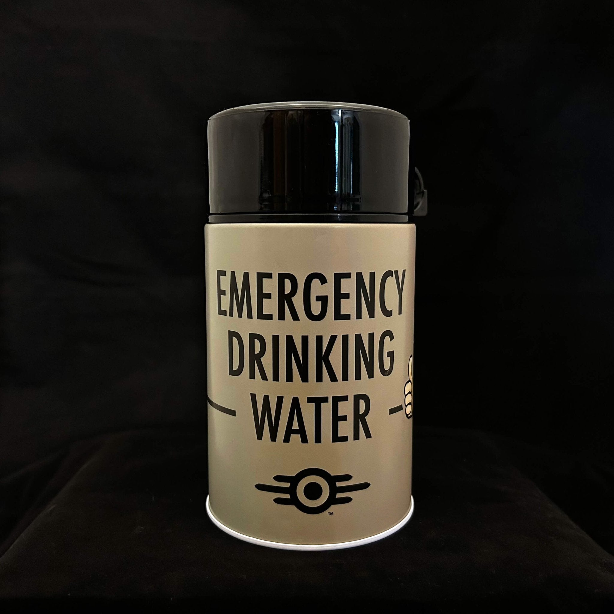 Fallout Clean Vault - Tec Lunchbox & Flask - Lunch Boxe - UIE - Shop Just for Games