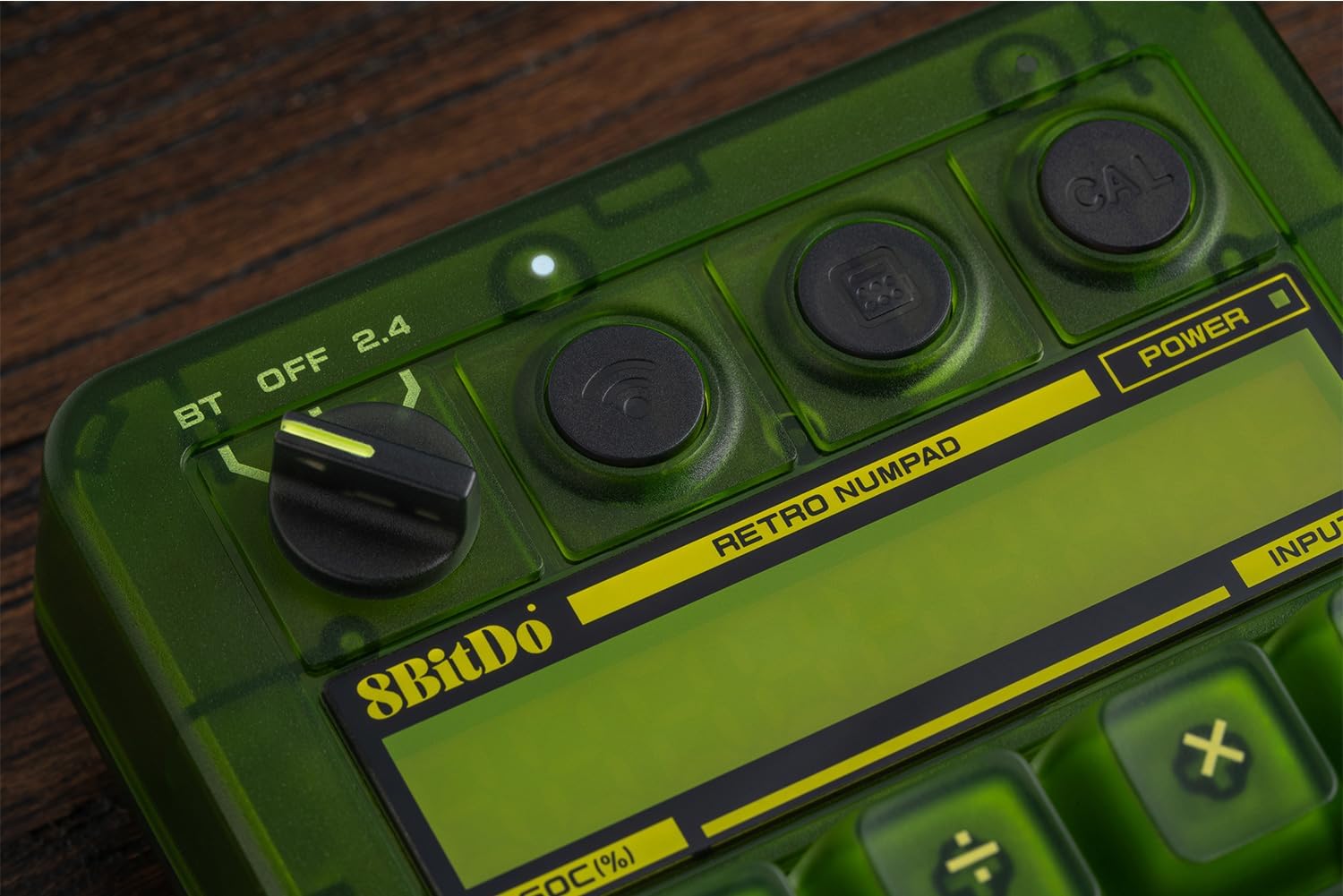 8BitDo Retro 18 Mechanical Numpad Xbox Edition
