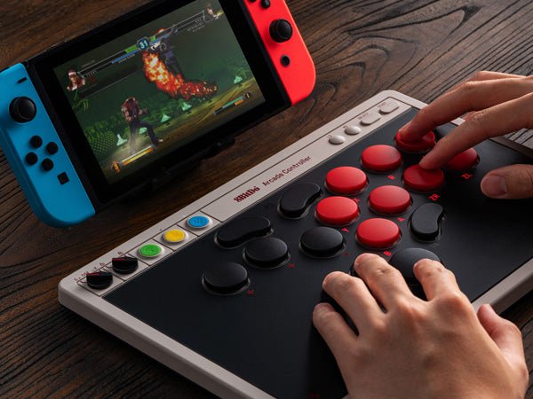 8Bitdo Arcade Controller Bluetooth/2.4G/USB pour Nintendo Switch et Windows - Manettes - 8Bitdo - Shop Just for Games