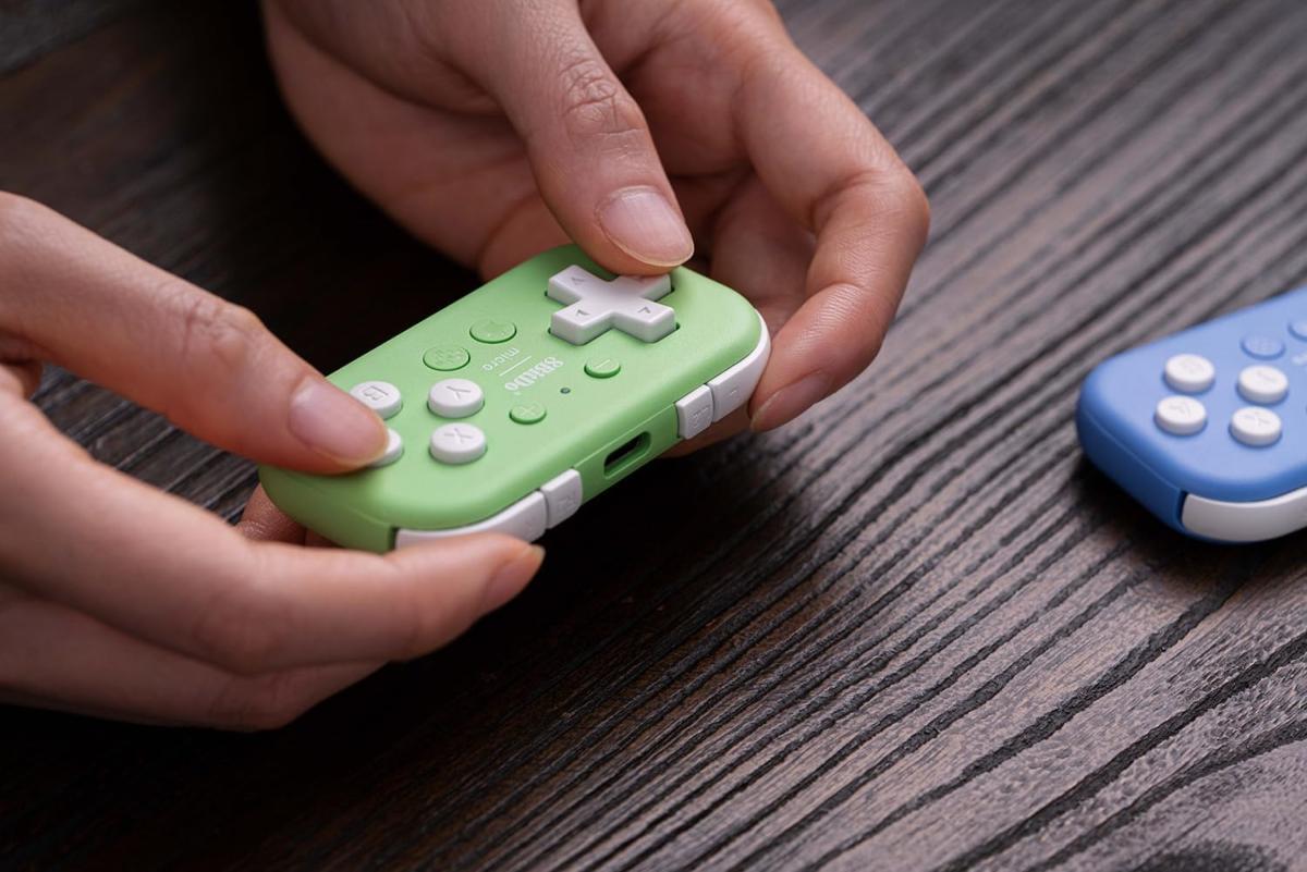 8bitdo Mini - manette bluetooth verte pour Nintendo Switch & Raspberry Pi - Manettes - 8Bitdo - Shop Just for Games