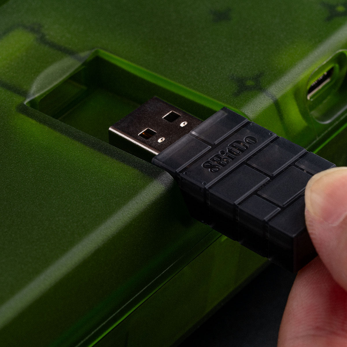 8BitDo Retro Mechanical Keyboard Xbox Edition (Clavier Qwerty 87 touches - DISPOSITION ANSI / ANSI LAYOUT)