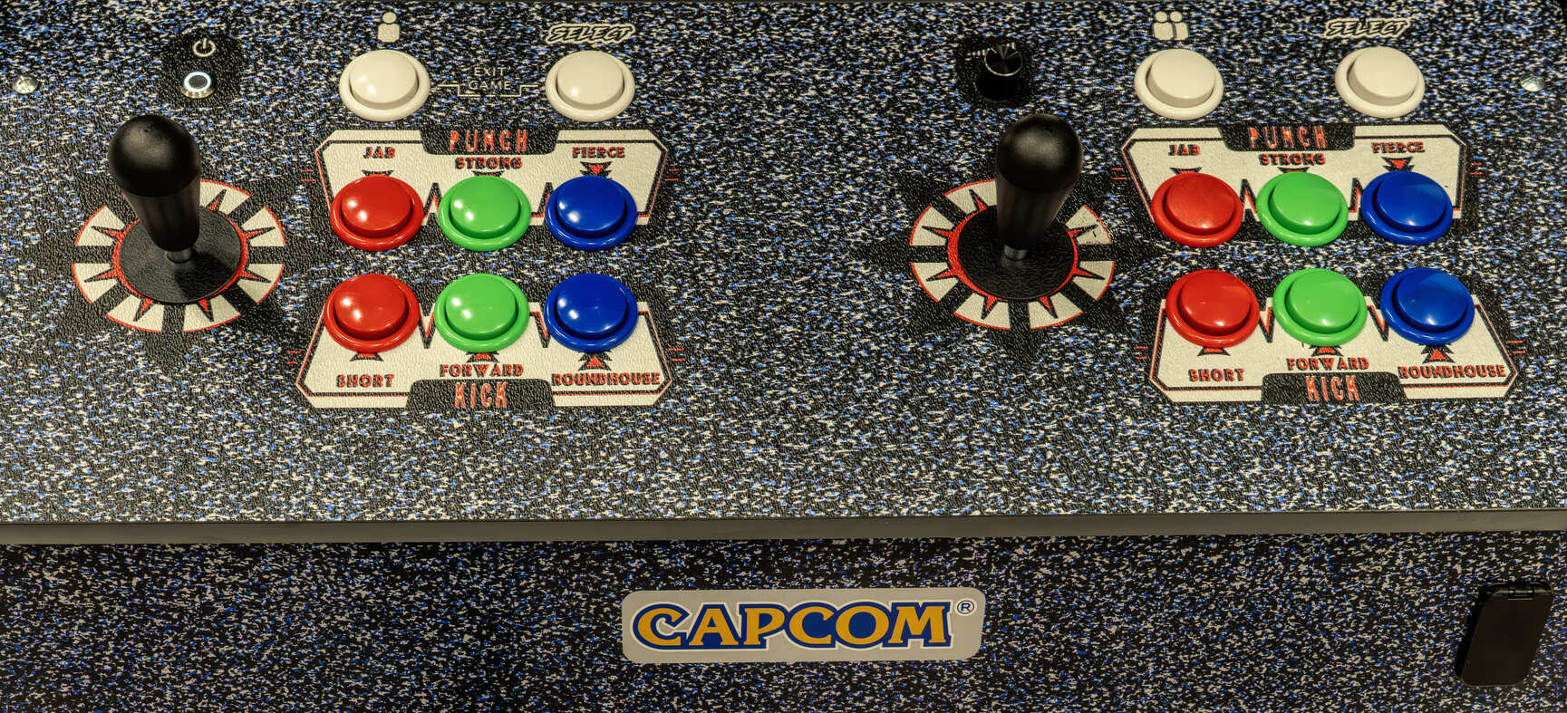 Borne Iconic Arcade XT Capcom Alpha 2